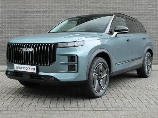 Jaecoo 7 Exclusive Automaat, Schuif-Kanteldak, 1500 KG trekgewicht, Navigatie, 19" LM velgen, Elektrische achterklep, Luxe lederen bekleding, 7 jaar garantie