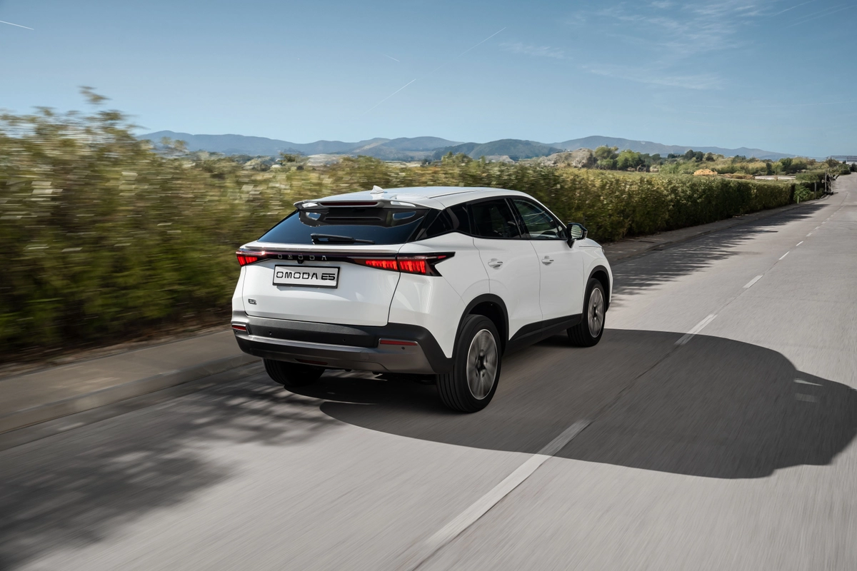 Omoda 5 EV Versteeg Buurman Barneveld.jpg