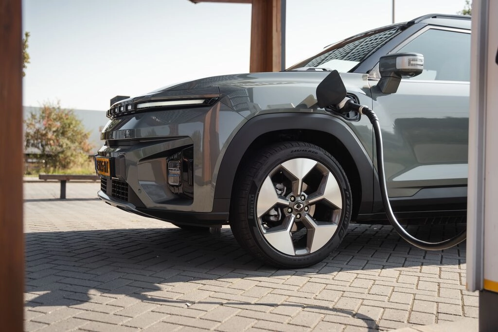 KGM Torres EVX Versteeg Buurman Barneveld.jpg