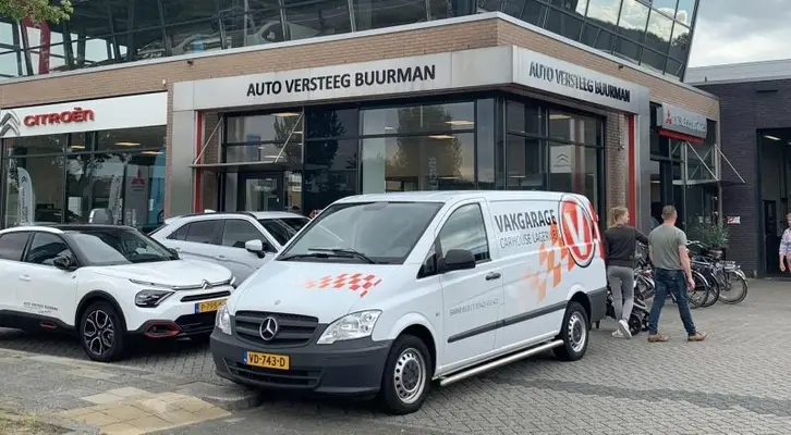 Vakgarage Carhouse Lagerweij overgenomen door Auto Versteeg Buurman Mitsubishi Citroen Peugeot Vakgarage.jpg
