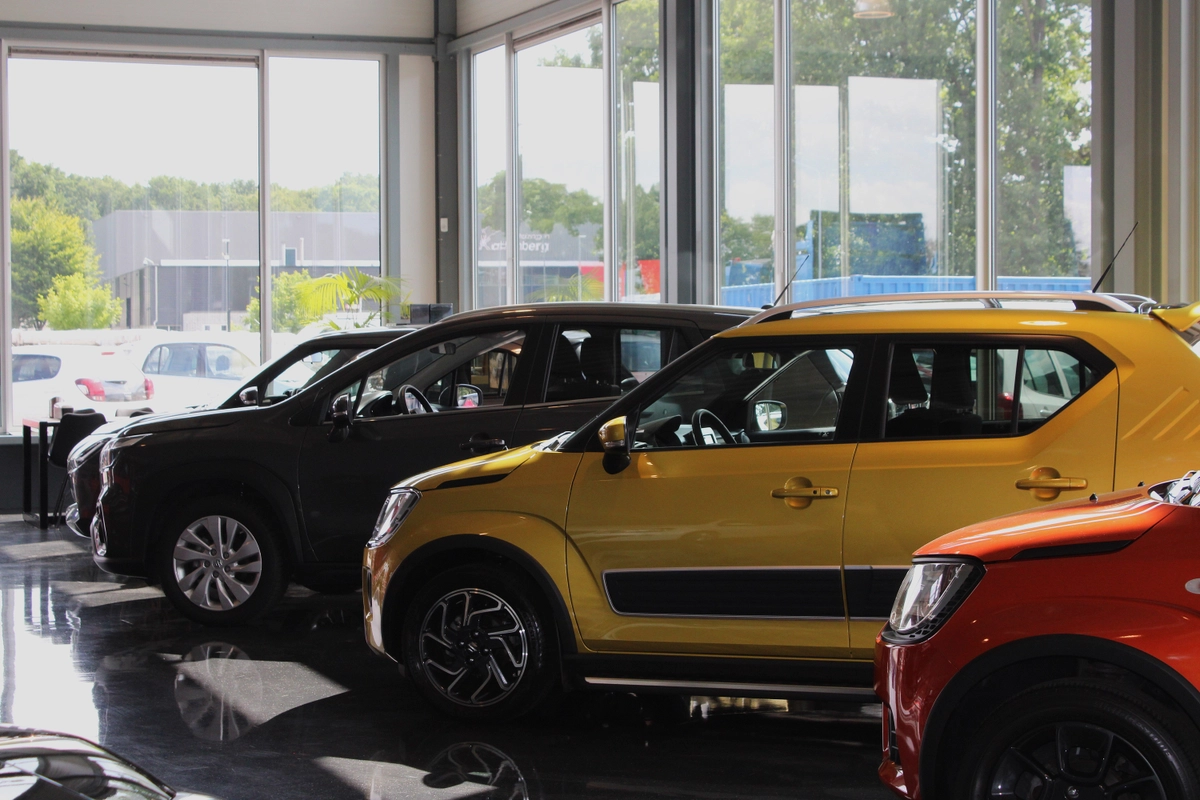 Auto Versteeg Buurman Nunspeet showroom.JPG