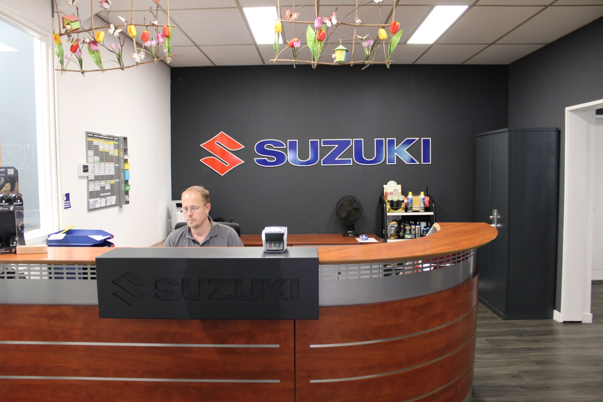 Auto Versteeg Buurman Barneveld Centrum receptie.JPG